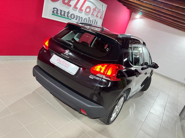 PEUGEOT 2008 usata, con Volante in pelle