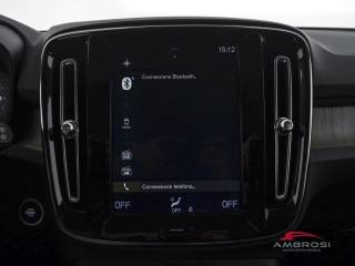 VOLVO XC40 usata 14
