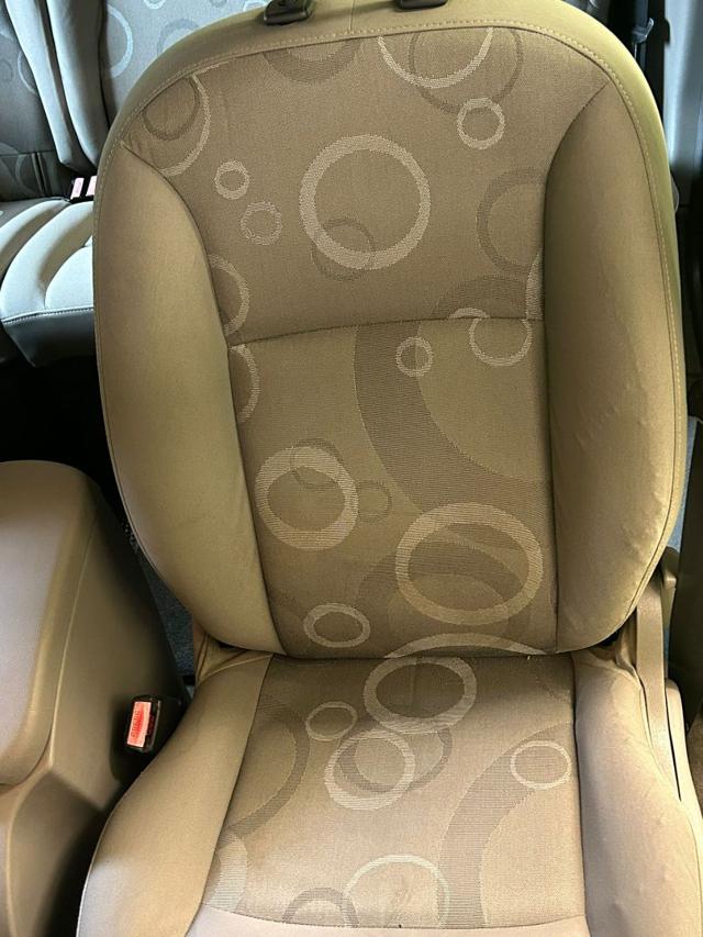 RENAULT Kangoo usata, con Specchietti laterali elettrici