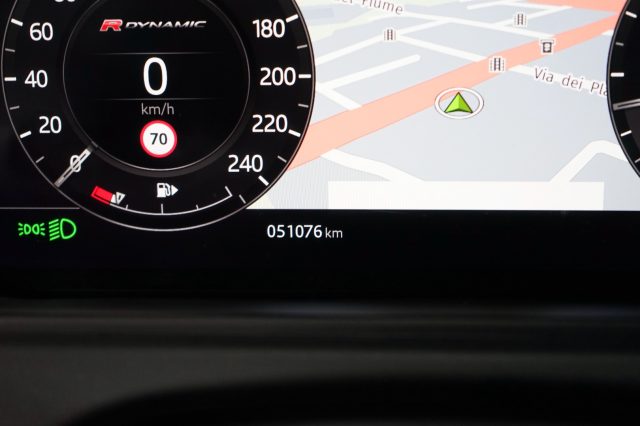 LAND ROVER Range Rover Velar usata, con Chiusura centralizzata senza chiave