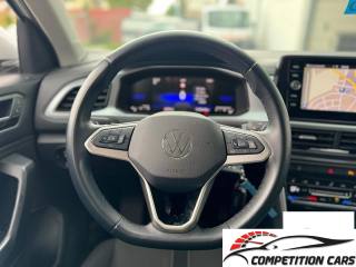 VOLKSWAGEN T-Roc usata, con Sedile posteriore sdoppiato