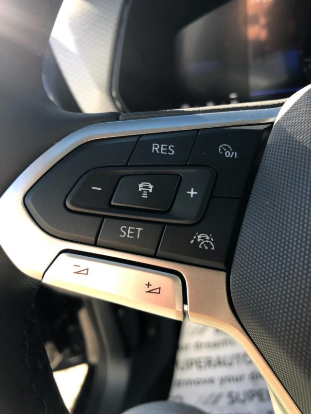 VOLKSWAGEN T-Cross usata, con Fari LED