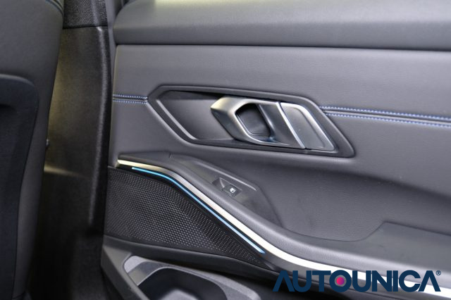 BMW 320 usata, con Supporto lombare