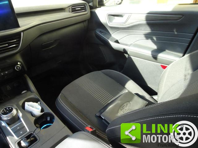 FORD Kuga usata, con Specchietti laterali elettrici
