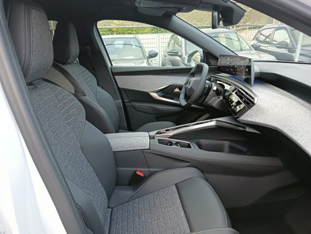 PEUGEOT 3008 usata, con Luci diurne LED