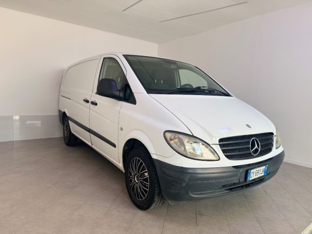 MERCEDES-BENZ Vito usata 1