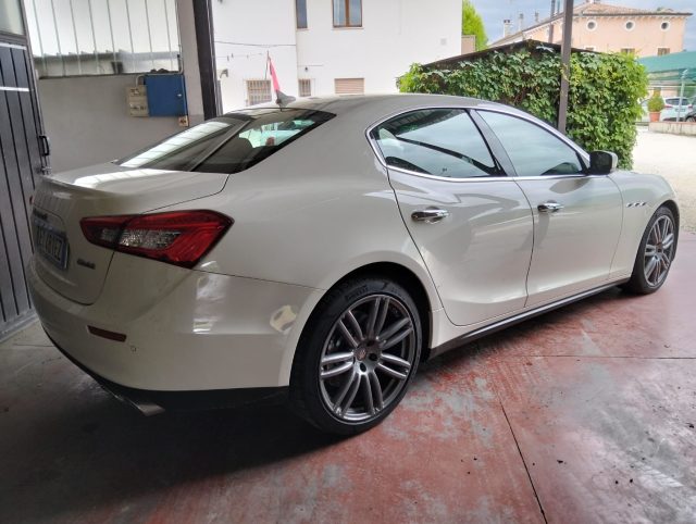 MASERATI Ghibli usata, con Autoradio