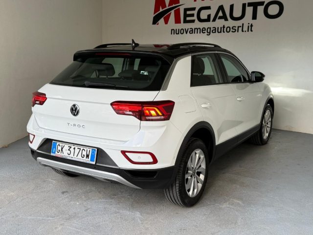 VOLKSWAGEN T-Roc usata, con Autoradio