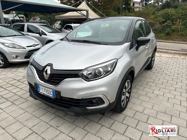 RENAULT Captur usata, con Cruise Control