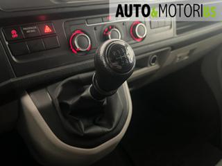 VOLKSWAGEN Transporter usata, con Servosterzo