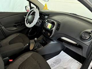 RENAULT Captur usata 17