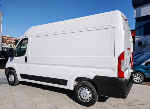 PEUGEOT Boxer usata, con Boardcomputer