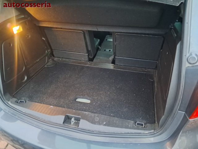 OPEL Meriva usata, con Cerchi in lega