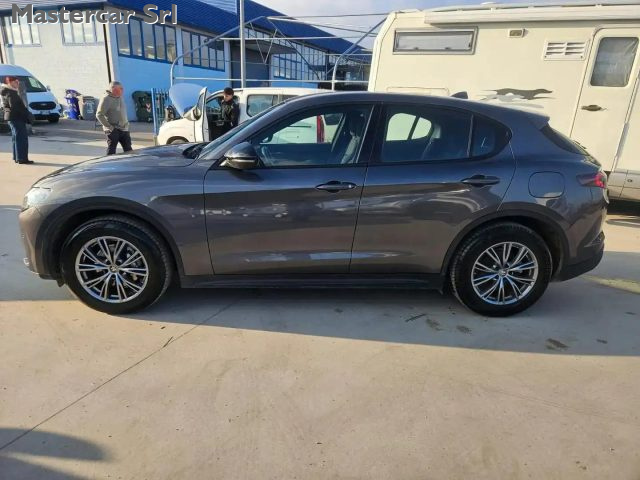 ALFA ROMEO Stelvio usata, con Climatizzatore