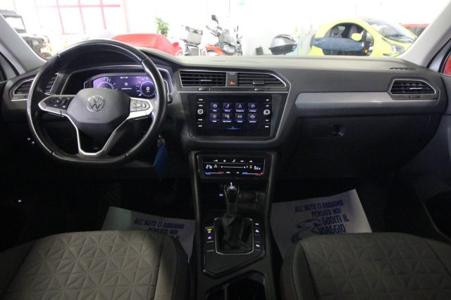 VOLKSWAGEN Tiguan usata, con Controllo automatico clima