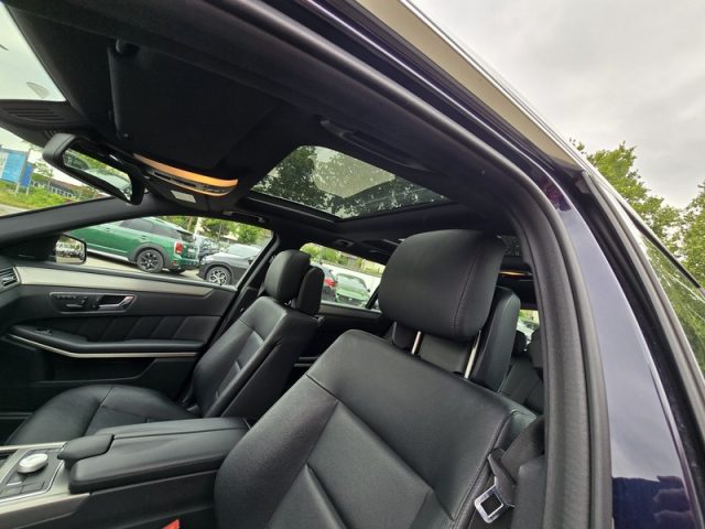 MERCEDES-BENZ E 350 usata, con Chiusura centralizzata