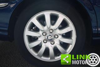 JAGUAR X-Type usata, con Fendinebbia