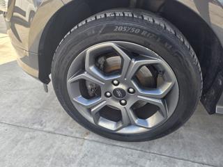 FORD EcoSport usata, con Interni in pelle