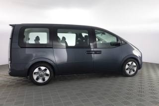 HYUNDAI Staria usata 2