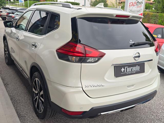 NISSAN X-Trail usata, con Autoradio