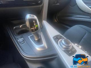 BMW 320 usata, con USB