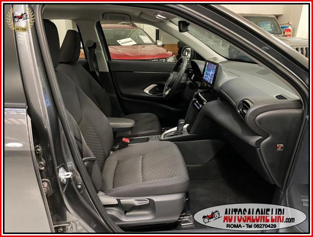 TOYOTA Yaris Cross usata, con Sedile posteriore sdoppiato