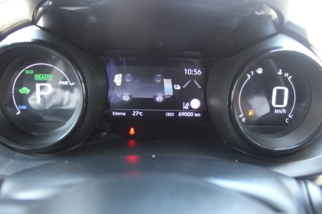 TOYOTA Yaris usata, con Controllo elettronico della corsia
