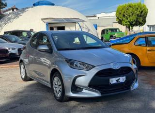 TOYOTA Yaris usata, con Airbag laterali