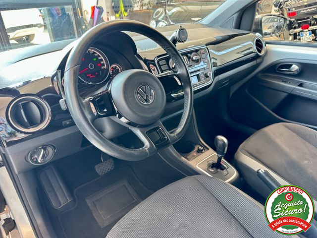 VOLKSWAGEN up! usata, con Cerchi in lega