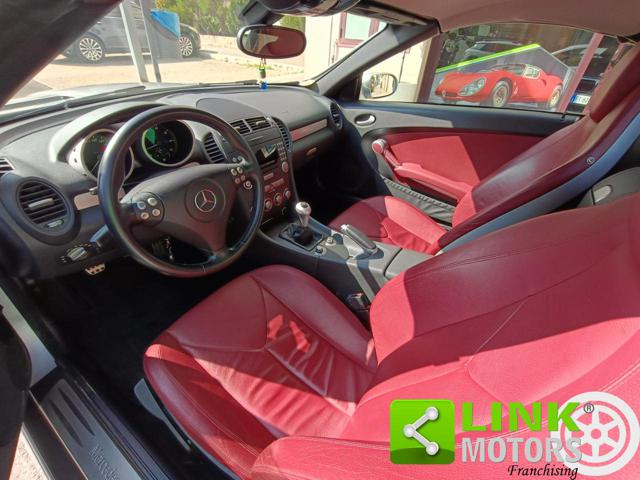 MERCEDES-BENZ SLK 200 usata, con Cerchi in lega