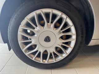 LANCIA Ypsilon usata, con Controllo trazione