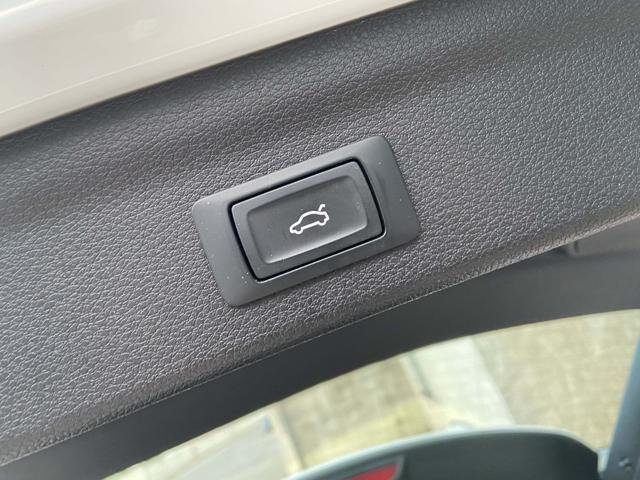 AUDI Q3 usata, con Volante in pelle