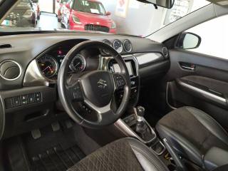 SUZUKI Vitara usata, con Autoradio