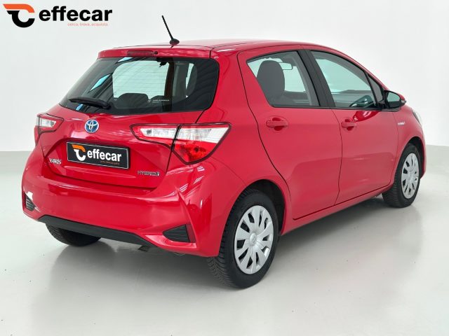 TOYOTA Yaris usata, con Autoradio