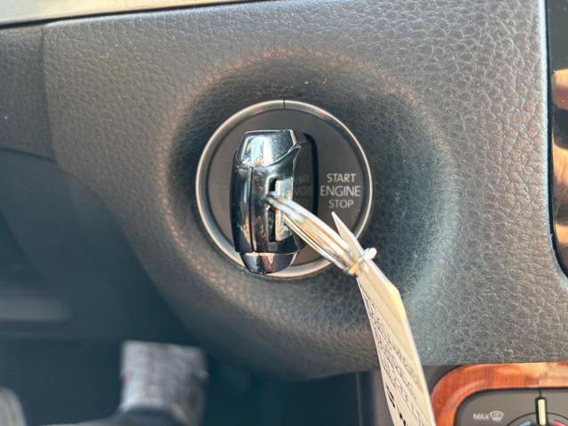 VOLKSWAGEN Touareg usata 22