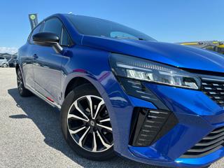 RENAULT Clio usata, con Alzacristalli elettrici