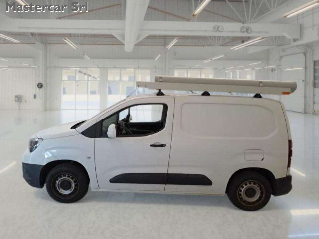 OPEL Combo usata, con Controllo trazione