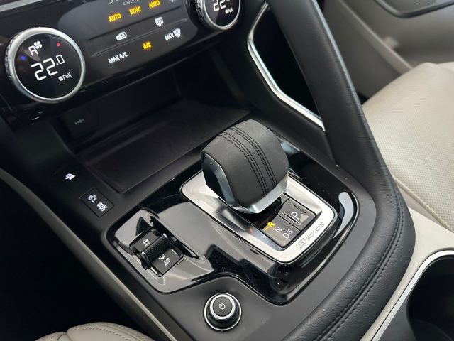 JAGUAR E-Pace usata, con Servosterzo