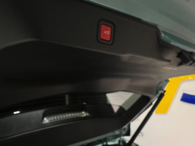 JEEP Avenger usata, con Cruise Control