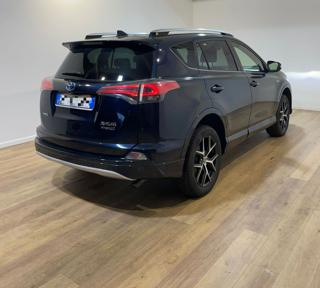 TOYOTA RAV 4 usata, con Autoradio