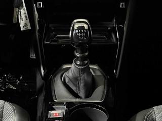 PEUGEOT 2008 usata, con Airbag testa