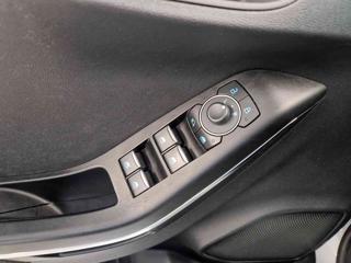 FORD Puma usata, con Lettore CD