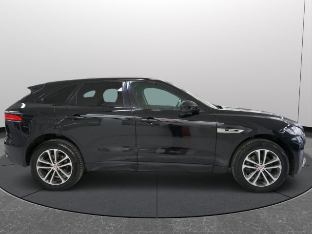 JAGUAR F-Pace usata 24