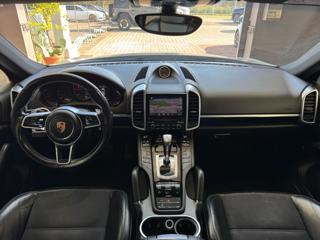PORSCHE Cayenne usata, con Cerchi in lega