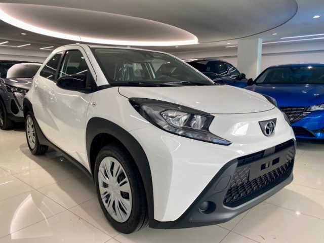 TOYOTA Aygo X usata, con Airbag