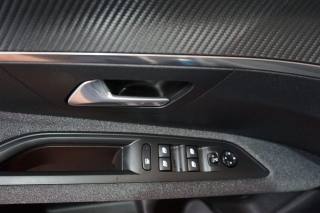 PEUGEOT 3008 usata, con Controllo vocale