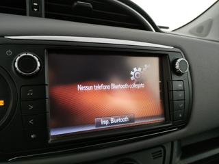 TOYOTA Yaris usata, con Servosterzo