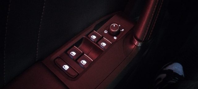 CUPRA Formentor usata, con Autoradio digitale