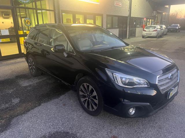 SUBARU OUTBACK usata, con Airbag
