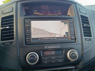 MITSUBISHI Pajero usata, con Regolazione elettrica sedili